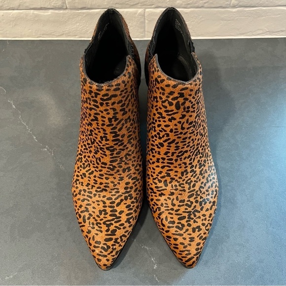 NWT sanctuary sz 9.5 Revel spotted calf hair leather ankle booties - Picture 5 of 16